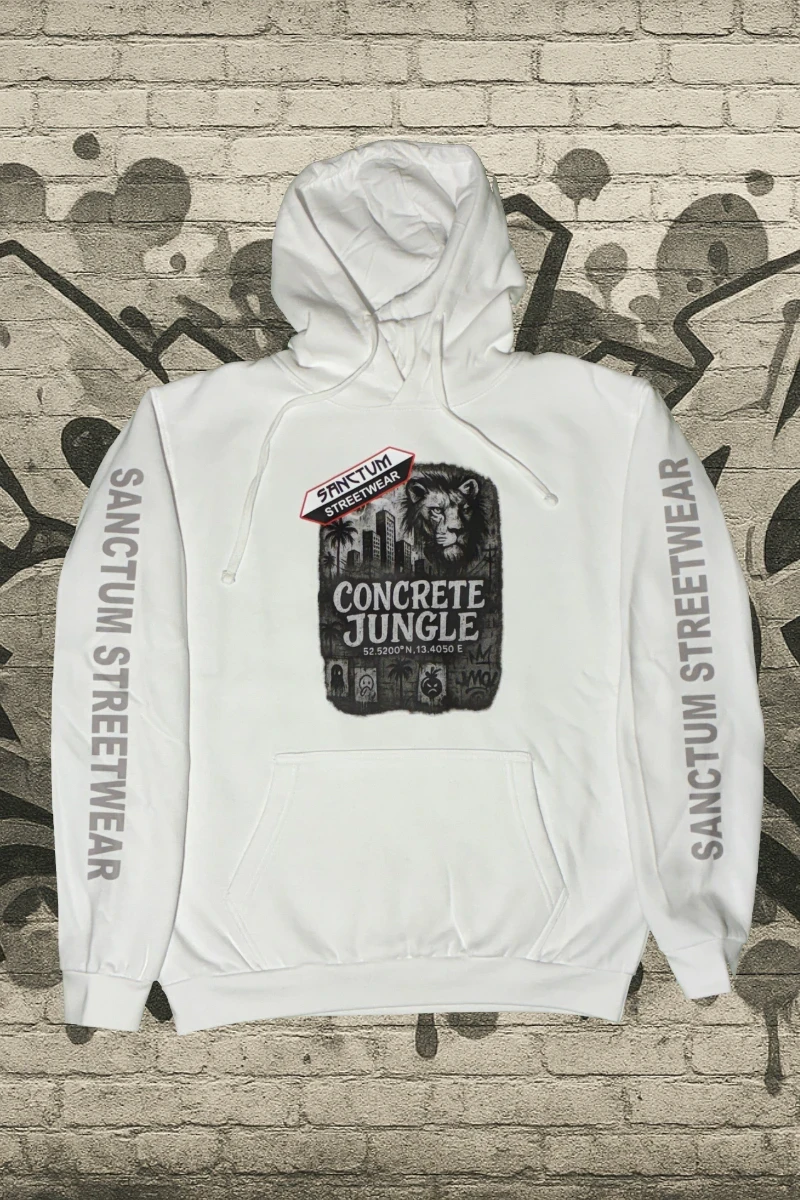 Weißer Hoodie mit Sanctum Streetwear Concrete Jungle Pic auf der Brust und auf den Ärmeln den Schriftzug SANCTUM STREETWEAR