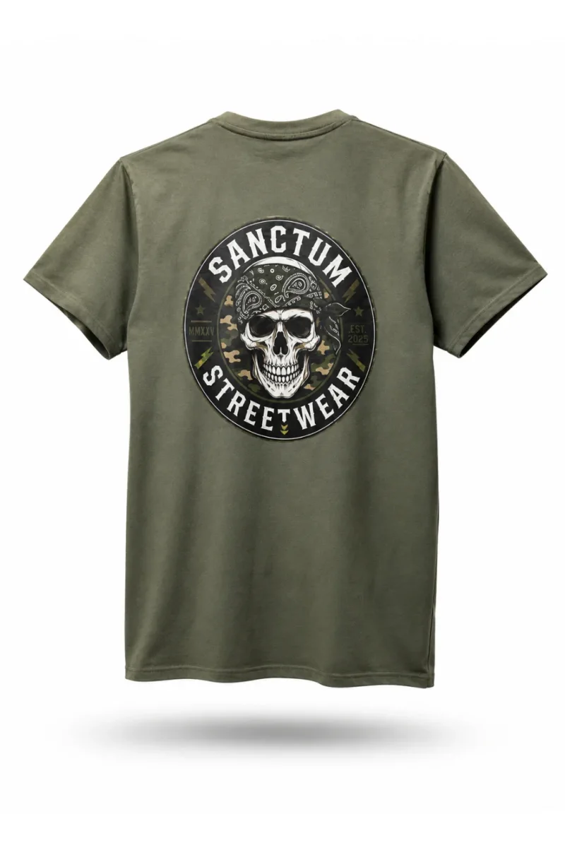 Sanctum Streetwear  T-Shirt Camo Skull - oliv  Dieses Rundhals T-Shirt überzeugt durch seinen zeitlosen Schnitt und dem hohen Tragekomfort.    Klassischer Rundhalsausschnitt  Single Jersey    Material: 100% Baumwolle  Oberstoff ( 180g/ m²)